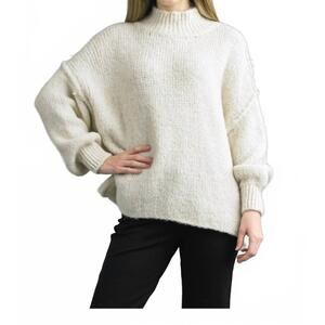 NEW TEMPO PARIS cozy shimmer sweater in white